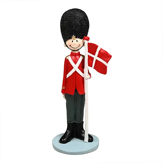 Soldat mit Flagge – 16 cm