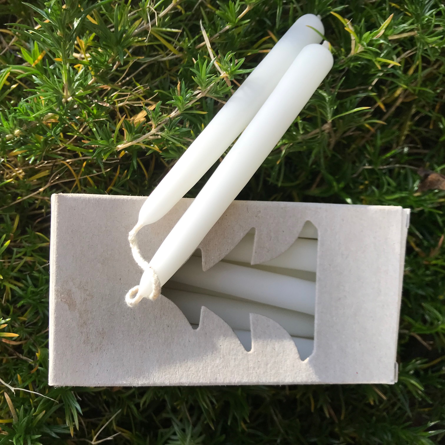 20 Self-extinguising candles